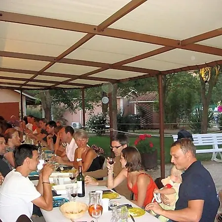 Szálloda Le Hameau Des Genets 3*