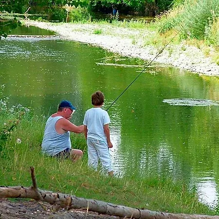Szálloda Le Hameau Des Genets Montlaur (Haute-Garonne)