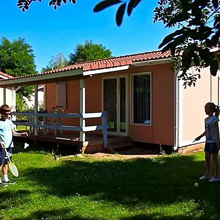 Le Hameau Des Genets Szálloda 3*