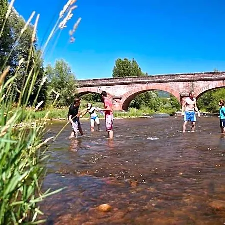 Le Hameau Des Genets 3*